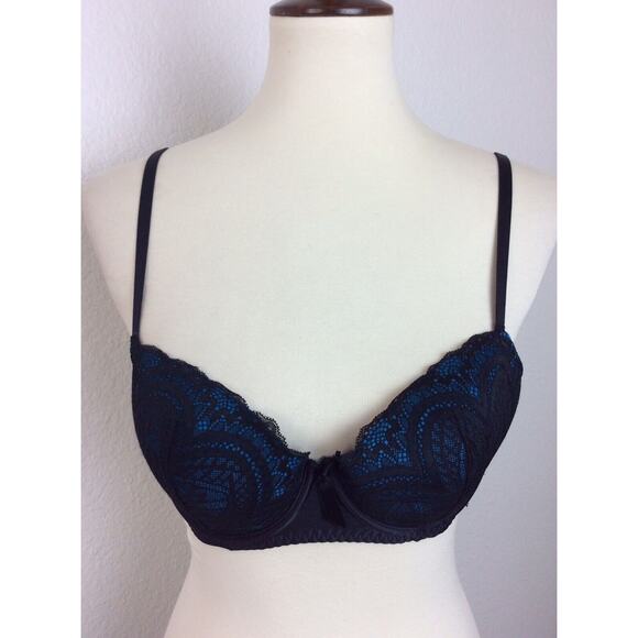 Frederick's of Hollywood Lingerie Bra Lace Satin - Picture 1 of 9